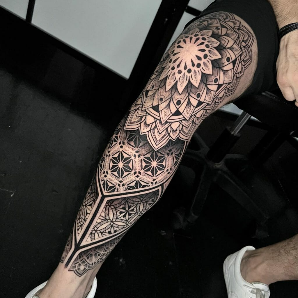 Tatuaje De Fuente Gótica Mandala