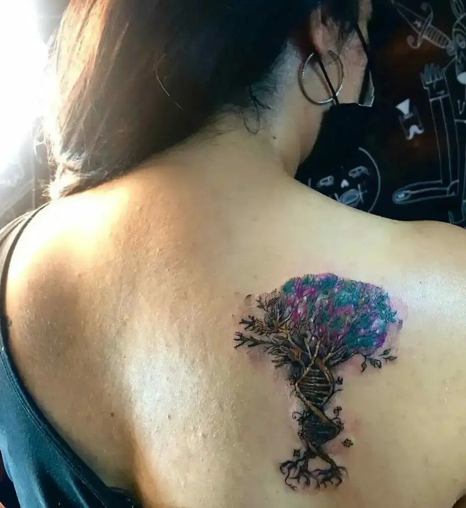 Unconventional Family Tree Tattoo Designs That Portrays Deep Bonding