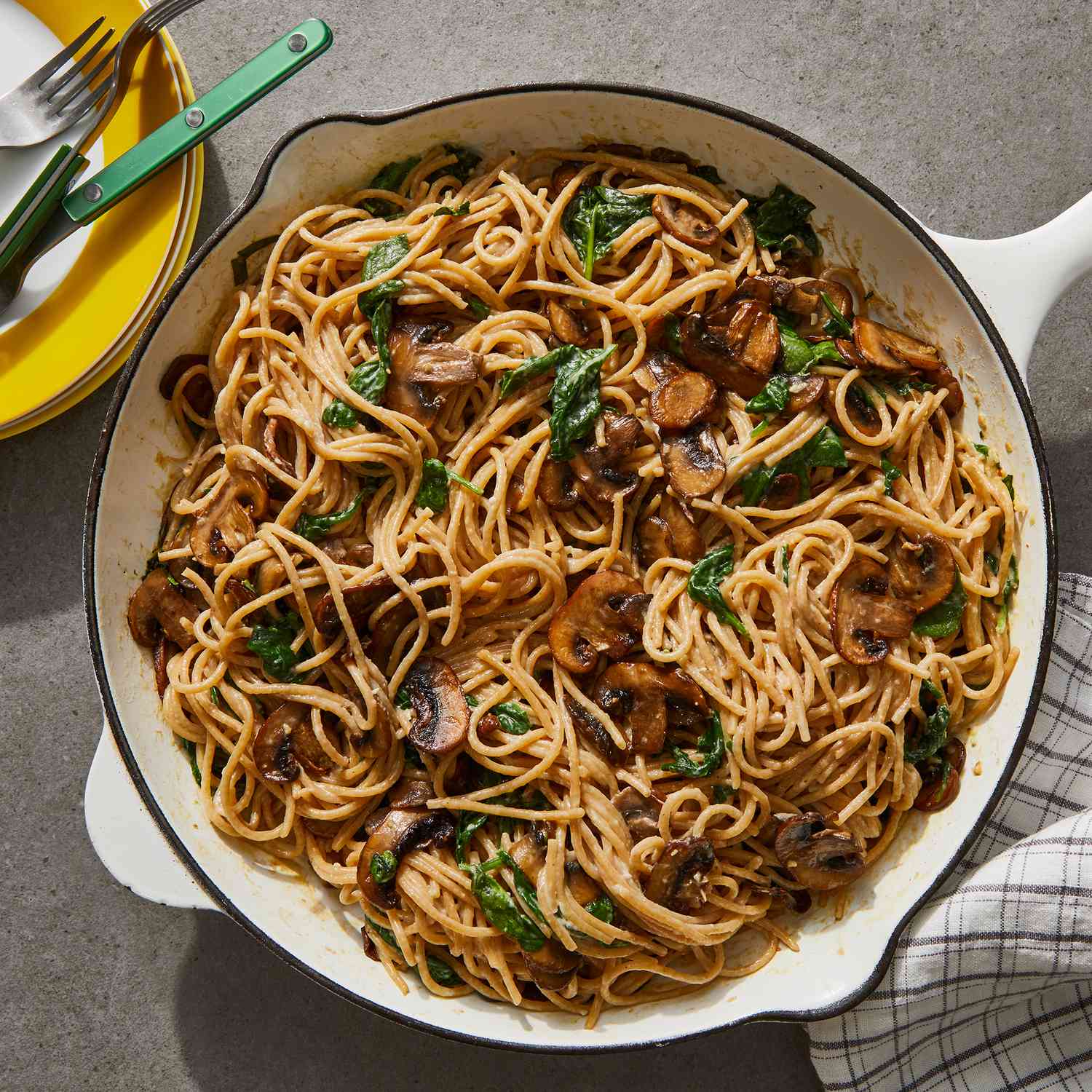 Creamy Mushroom & Spinach Pasta