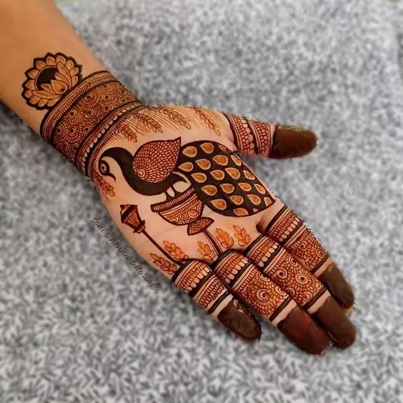 peacock-mehndi-designs