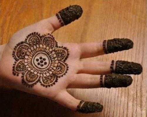 simple-floral-kids-mehndi