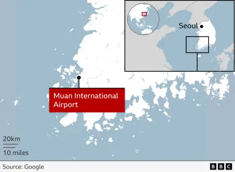 A map of south west South Korea, with a label pointing to the location of Muan International Airport. In the top right corner there is a map showing where in Korea this area is located.