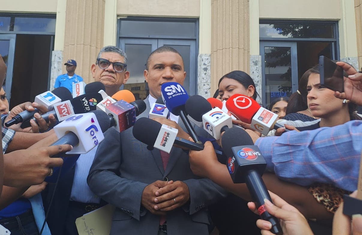 Otra querella contra el detective Ángel Martínez